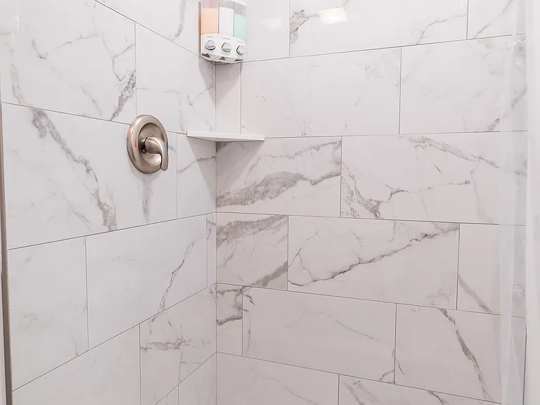 412 Allen Dr #BASEMENT — Photo 11