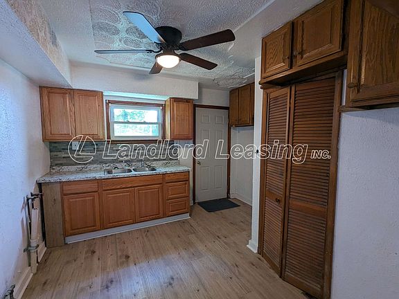 5th image of 223 Bell Ave