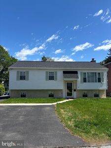 81 3rd Ave, Broomall, PA, 19008