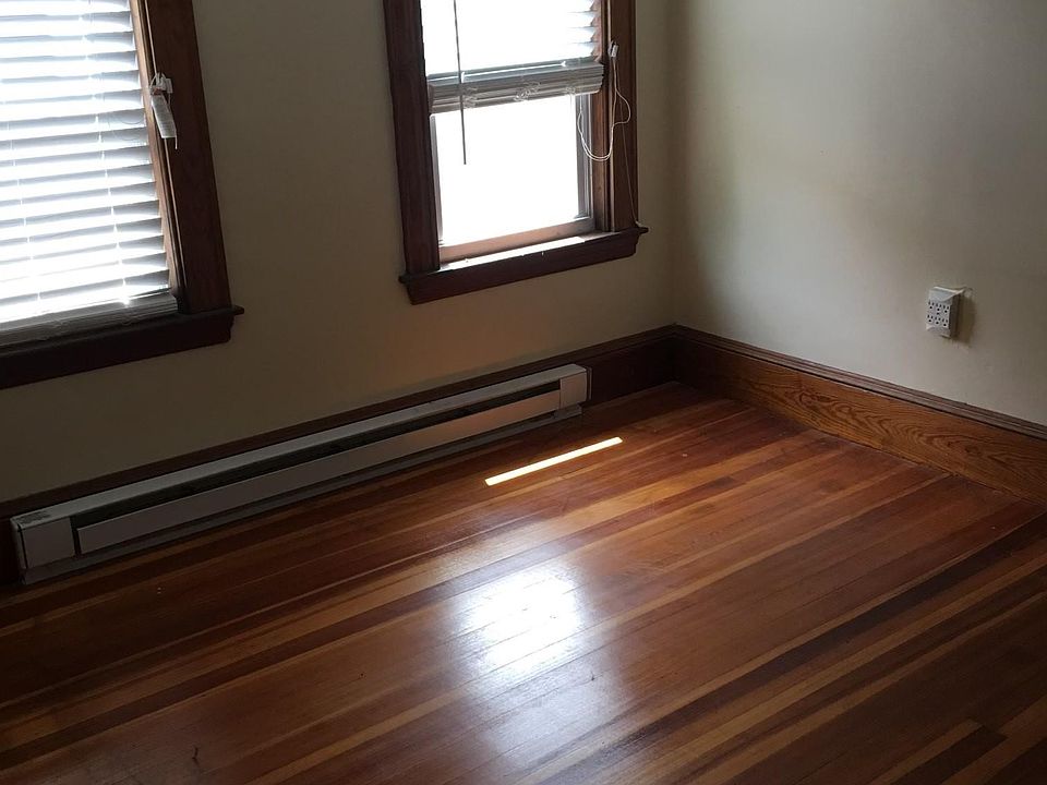 2nd image of 275 Water St Floor 1