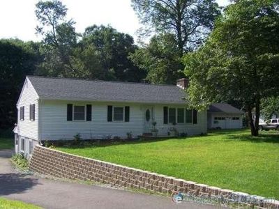 116 Munson Rd, Beacon Falls, CT, 06403
