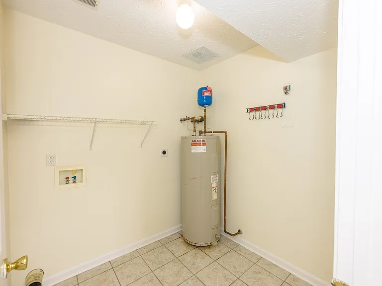 1108 Northridge Dr #A — Photo 16