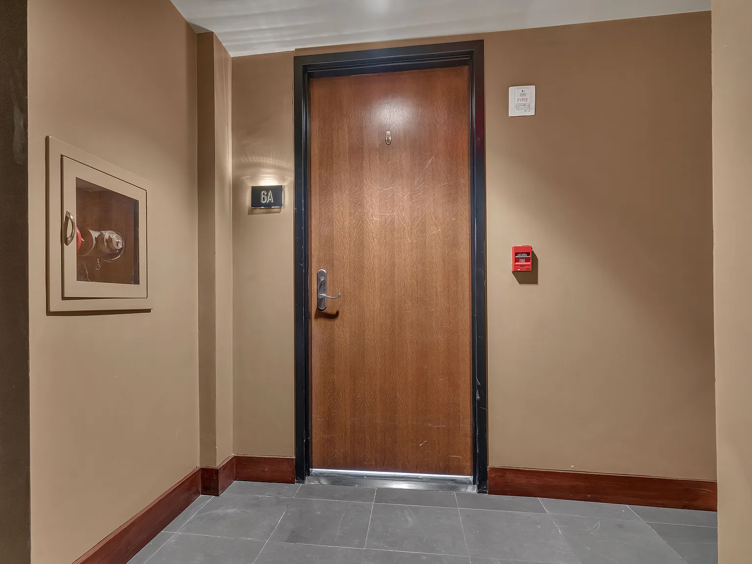 2 bed, 2335 sqft, $4,500 — Photo 4