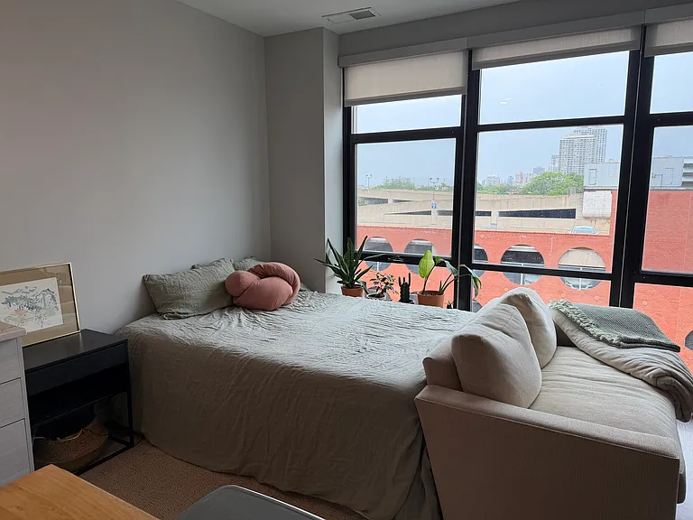 1552 N Wieland St #1 — Photo 3