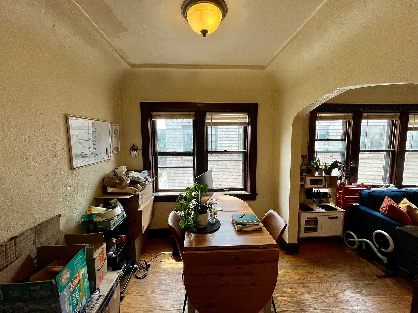 4468 N Oakland Ave — Photo 4