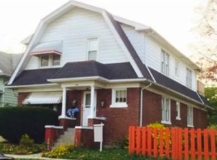 810 Lenox Ave Unit 1, Waukegan, IL 60085