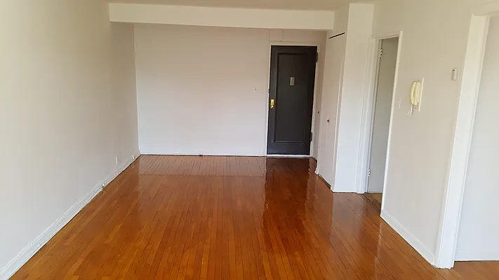 Sold by Crossings Realty | media 3