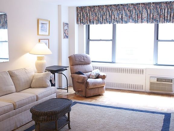 2nd image of 425 E 54th St #6K