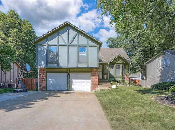 16128 W 125th Pl, Olathe, KS 66062