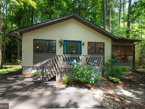 62 Burr Hill Dr, Ocean Pines, MD 21811