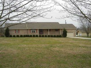 546 Richard Ln, Powells crossroads, TN 37397
