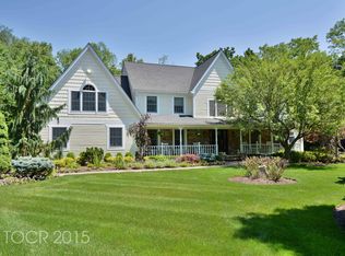47 Sparrowbush Rd, Upper Saddle River, NJ 07458