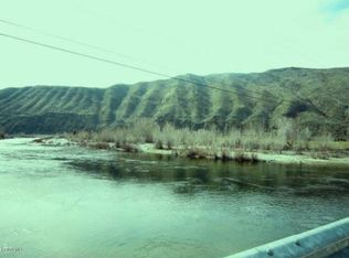 1495 Sleepy Hollow Rd, Wenatchee, WA 98801