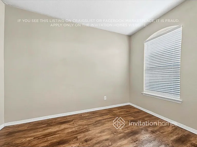 4000 Iris Ct — Photo 20
