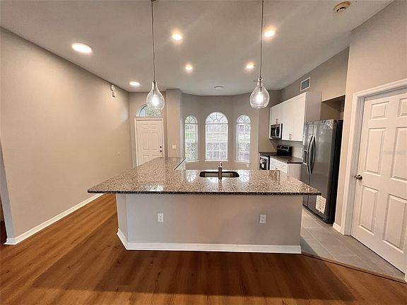 4th image of 6712 King Rail Ct
