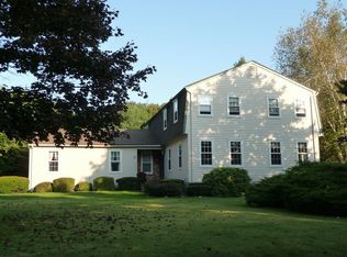 3 Pilgrim Ln, Monroe, CT 06468