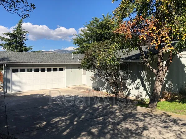 299 Patterson St, Ashland, OR 97520