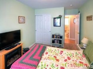 338 Rock Bridge Rd, Villa Ridge, MO 63089