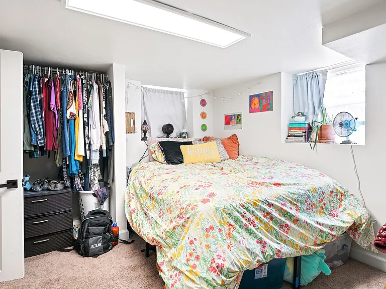 701 N Galapago St #C — Photo 12
