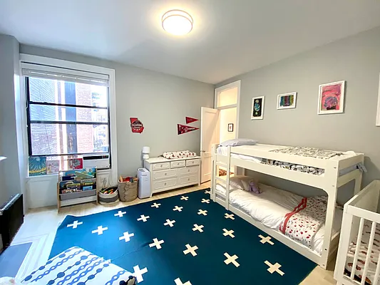 Rented by Corcoran | media 23