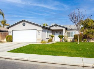5308 La Pinta Maria Dr, Bakersfield, CA