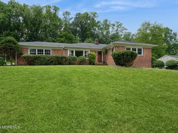 68 Iler Drive, Middletown, NJ 07748