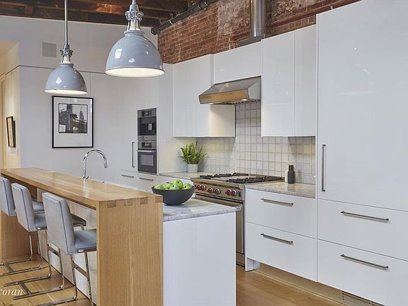 3rd image of 56 Warren St APT 5W