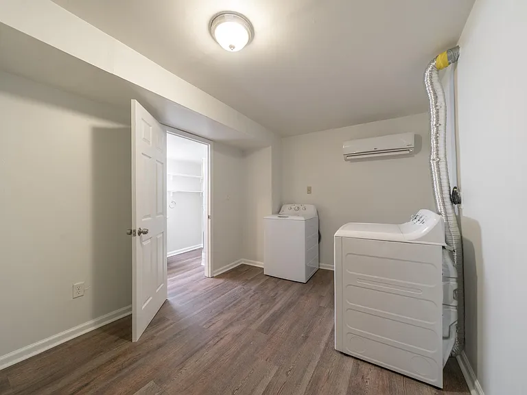 2148 Rice St #1 — Photo 16