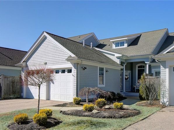 9 Cutter Ln, Tiverton, RI 02878