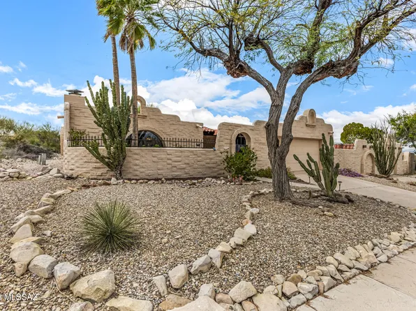 810 N Camino Santiago, Tucson, AZ 85745