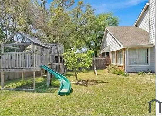 1128 Prospect Dr — Photo 4