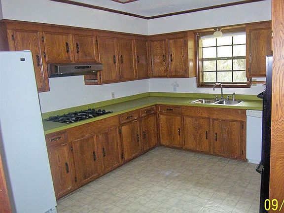 4th image of 207 Ashland Dr