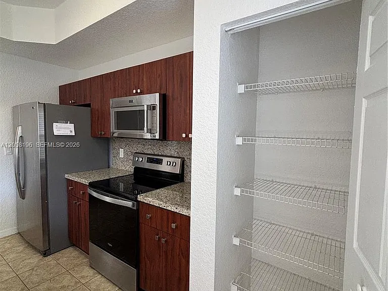 4931 N Harbor Isles Dr #203 — Photo 11