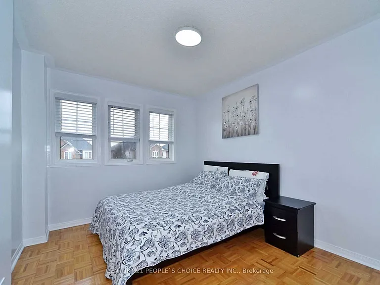 20 National Pine Dr — Photo 24