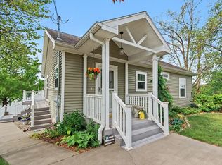 51509 Summit St, Paw Paw, MI 49079