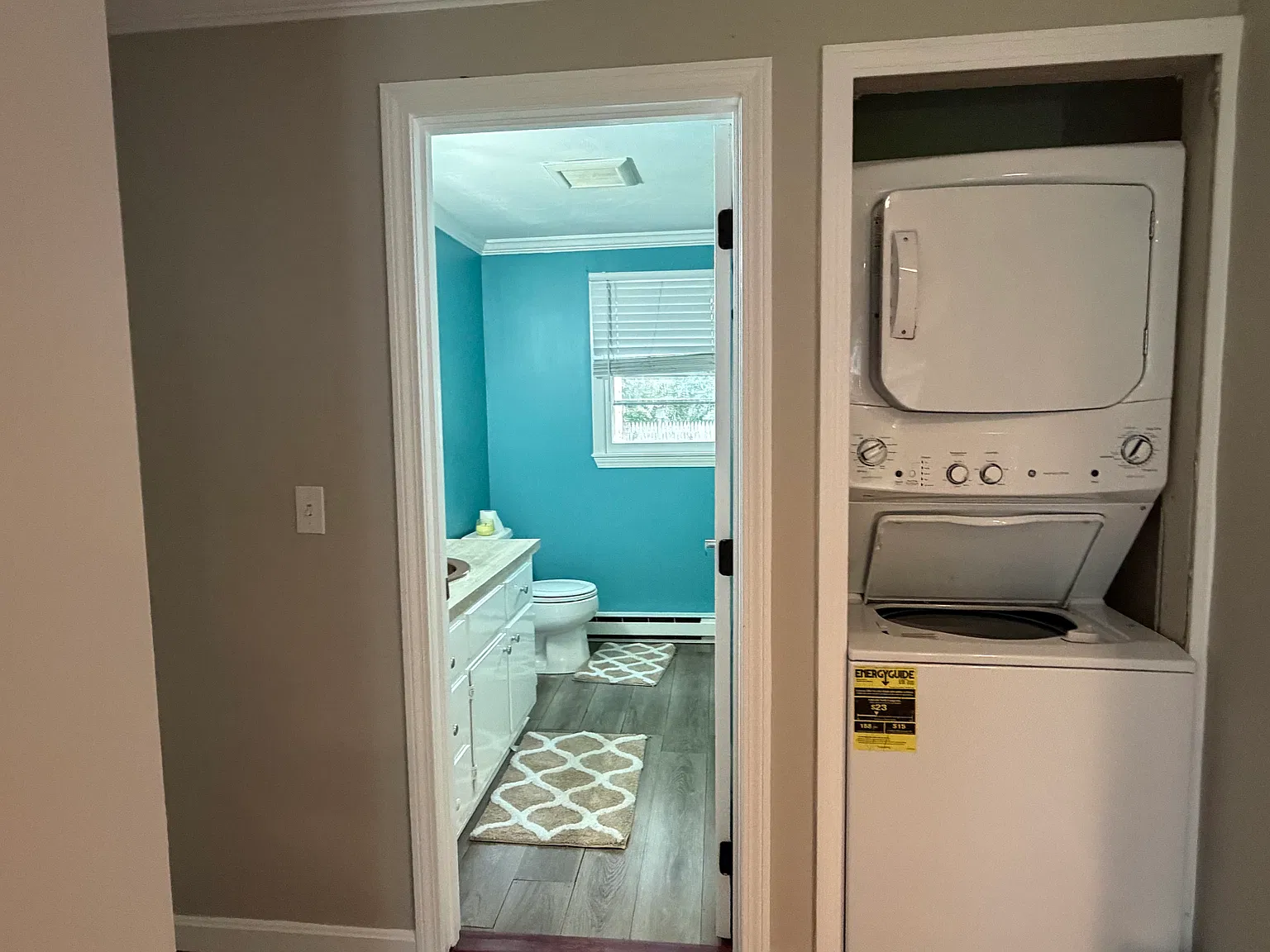 2 bed, 864 sqft, $2,600 — Photo 3
