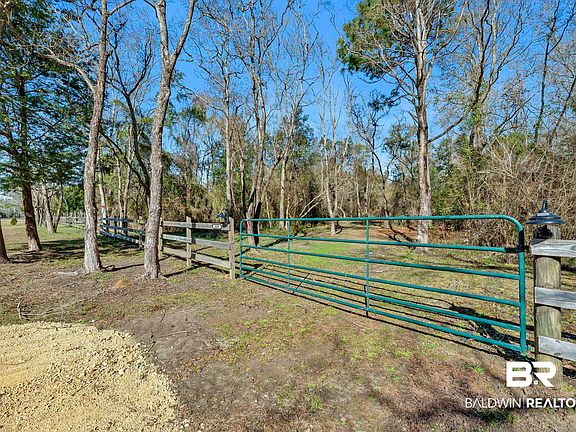 2nd image of 16691 Mosley Rd