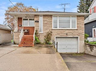 247 Grantham Ave, Saint Catharines, ON L2M4Z6