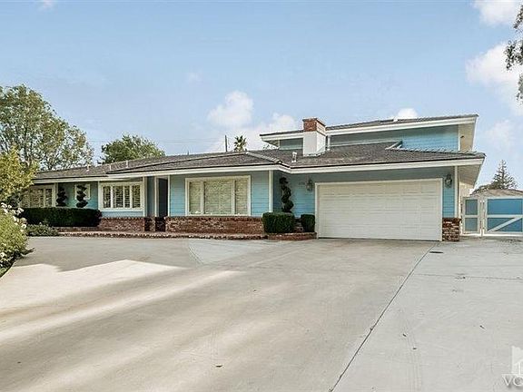 5th image of 1078 La Cresta Dr