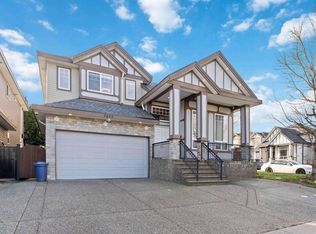 7097 149a St, Surrey, BC
