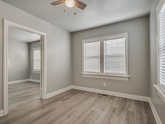 5th image of 2801 N Walker Ave #5A