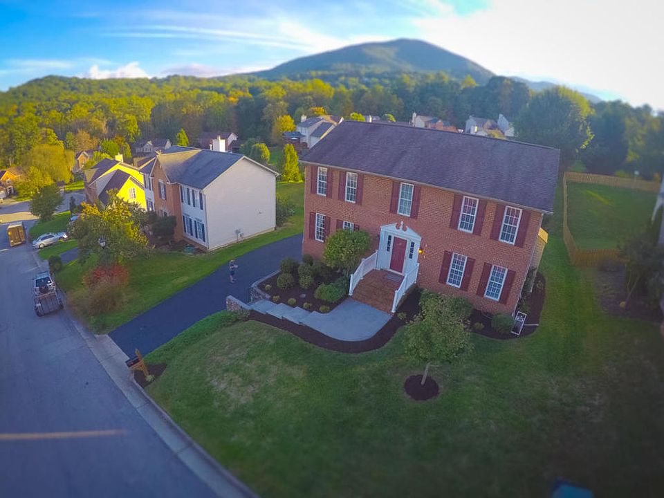 1st image of 6129 Renoir Ln
