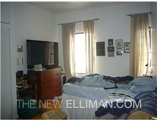 Rented by Douglas Elliman | media 10