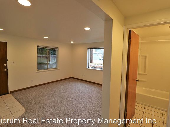 5th image of 1607 NW 85th St #10392316