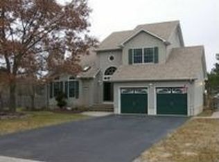 694 Colgate Ave, Lanoka Harbor, NJ 08734