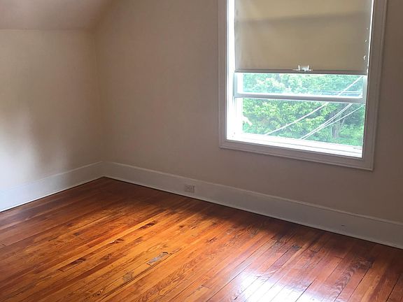 5th image of 86 Kirkham St #3