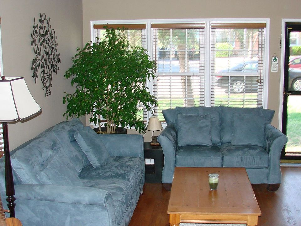 Entry room