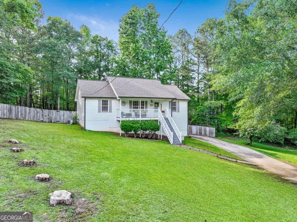 394 Thornbrooke Dr, Hiram, GA 30141