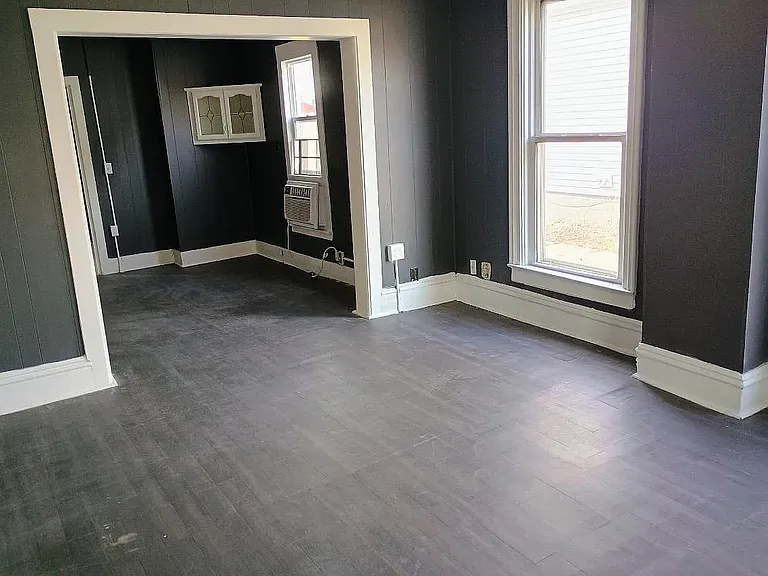 417 1st Ave NW #2 — Photo 7