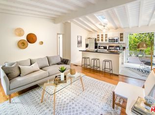 3048 Passmore Dr, Los Angeles, CA 90068